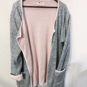 Helcarcii pink and grey open sweater